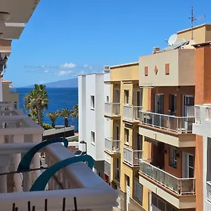 Beautiful With Air Conditioning Just Steps From The Sea In Playa San Juan